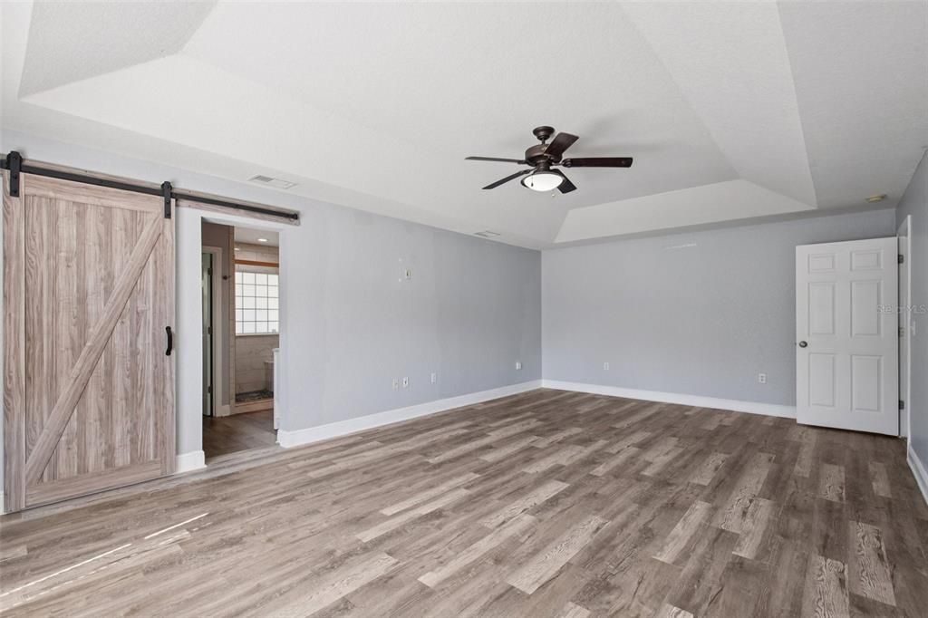 For Sale: $480,000 (4 beds, 3 baths, 3049 Square Feet)