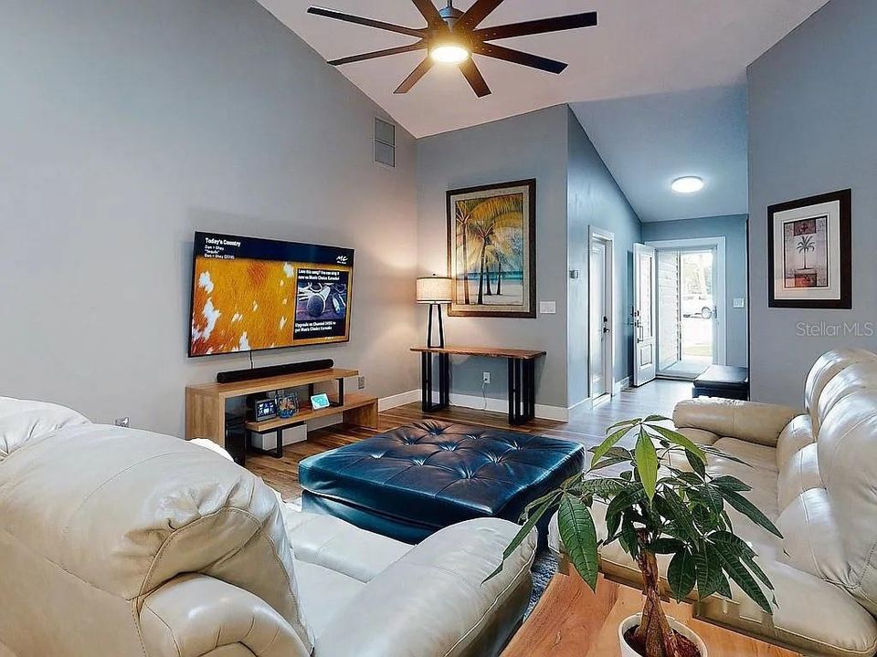 На продажу: $434,500 (3 спален, 2 ванн, 1764 Квадратных фут)