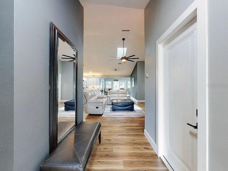 На продажу: $434,500 (3 спален, 2 ванн, 1764 Квадратных фут)