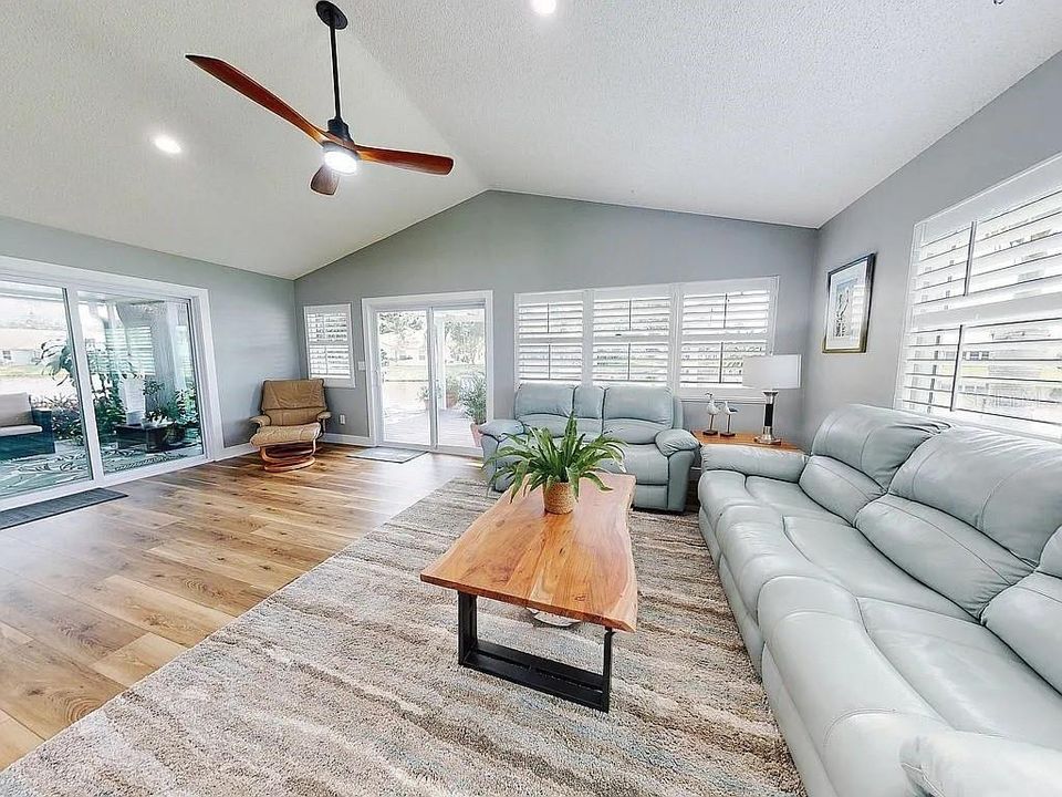 На продажу: $434,500 (3 спален, 2 ванн, 1764 Квадратных фут)