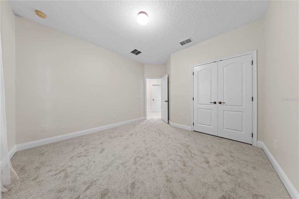 For Rent: $3,200 (4 beds, 3 baths, 2420 Square Feet)