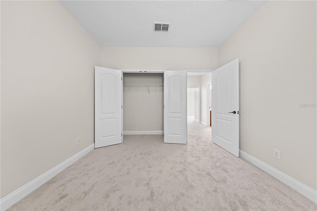 For Rent: $3,200 (4 beds, 3 baths, 2420 Square Feet)