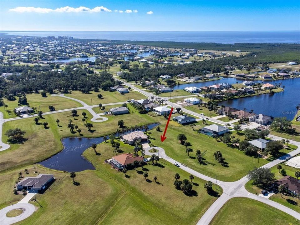 На продажу: $55,000 (0.29 acres)