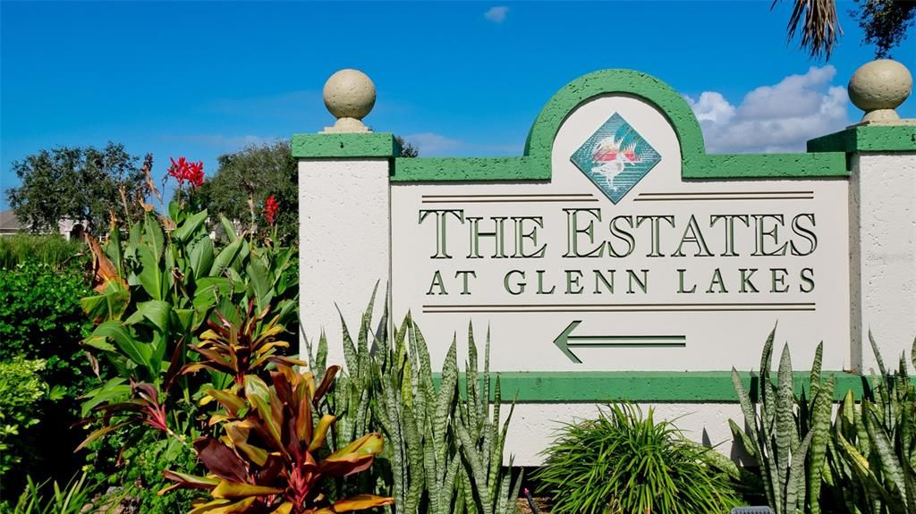 Active With Contract: $565,000 (3 beds, 2 baths, 1889 Square Feet)