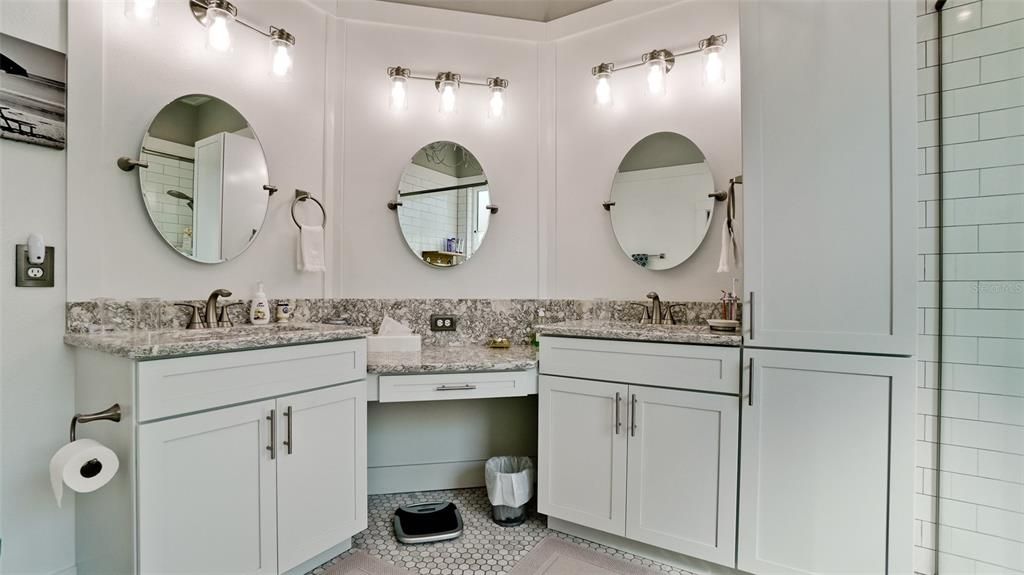 Active With Contract: $565,000 (3 beds, 2 baths, 1889 Square Feet)