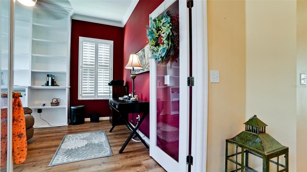 Active With Contract: $565,000 (3 beds, 2 baths, 1889 Square Feet)