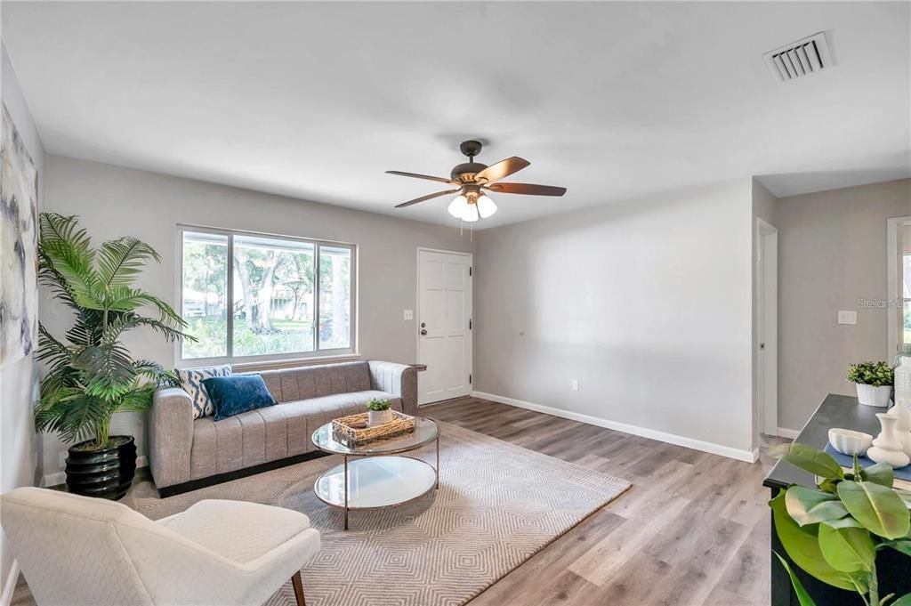 For Sale: $375,000 (4 beds, 2 baths, 1365 Square Feet)