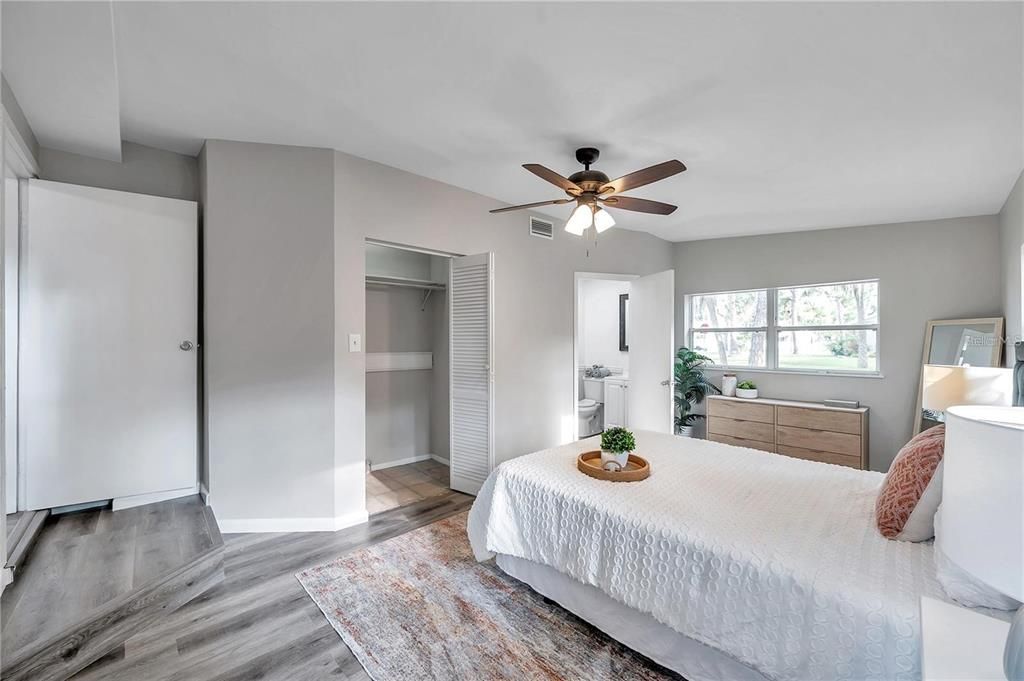 For Sale: $375,000 (4 beds, 2 baths, 1365 Square Feet)