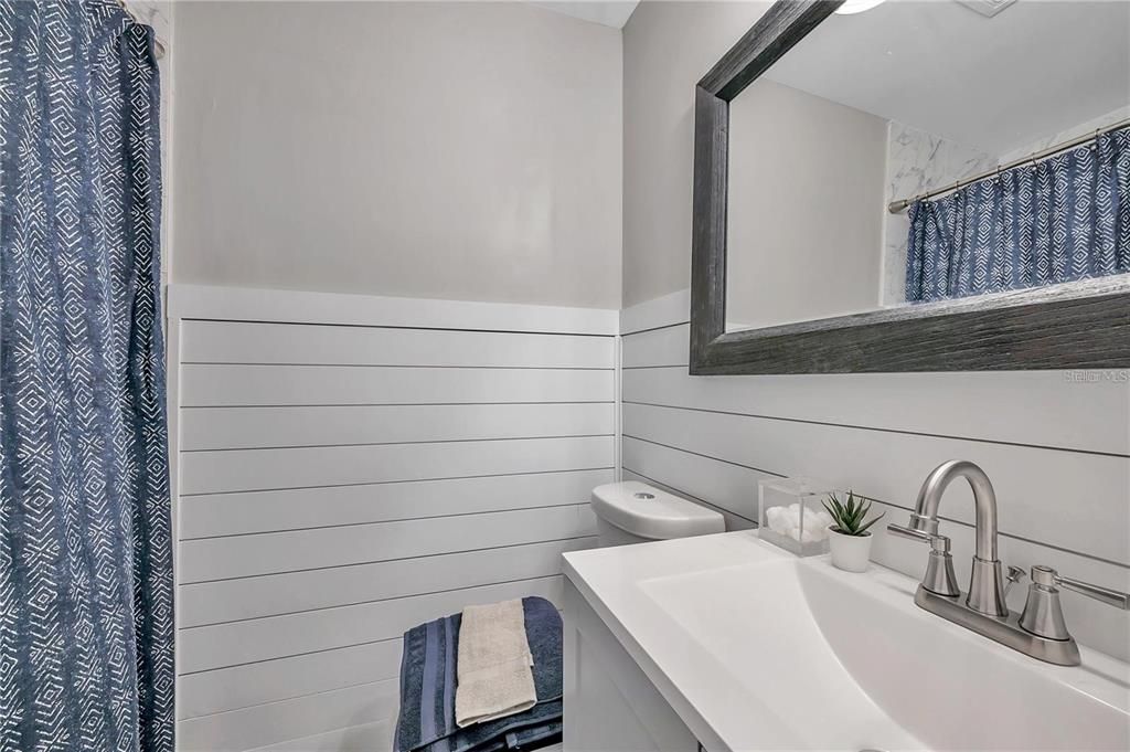 For Sale: $375,000 (4 beds, 2 baths, 1365 Square Feet)