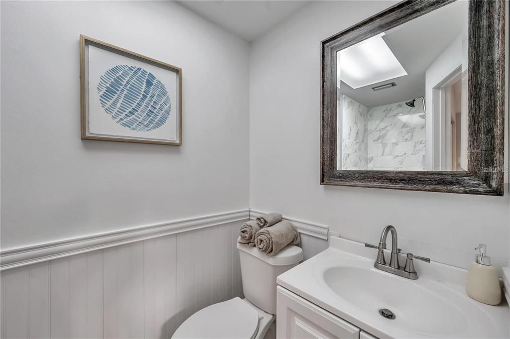 For Sale: $375,000 (4 beds, 2 baths, 1365 Square Feet)