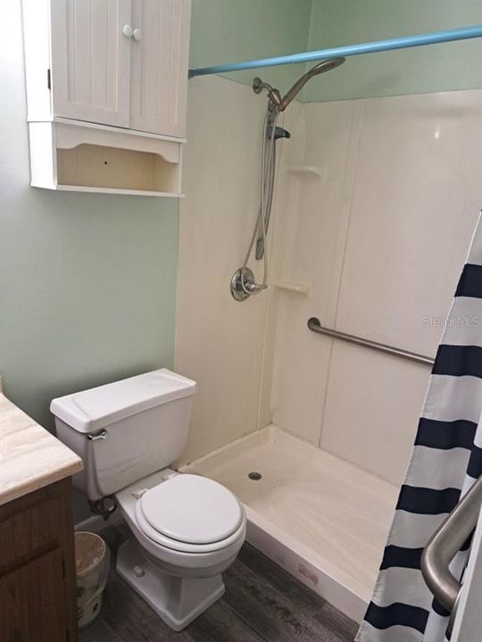 For Rent: $2,500 (3 beds, 2 baths, 1411 Square Feet)