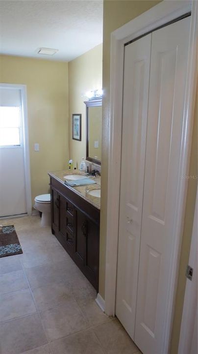 Active With Contract: $423,000 (4 beds, 2 baths, 2130 Square Feet)