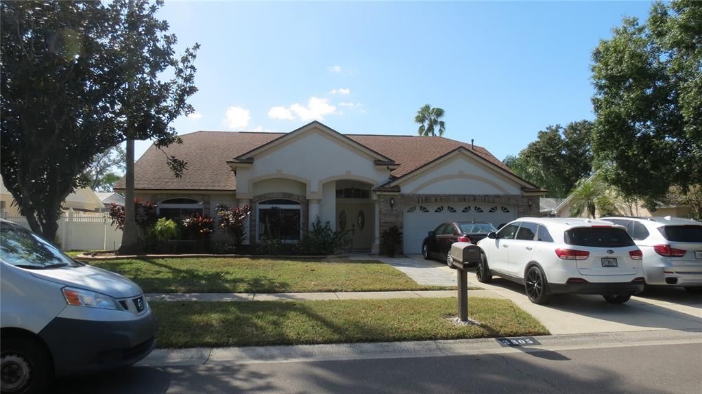 Active With Contract: $423,000 (4 beds, 2 baths, 2130 Square Feet)