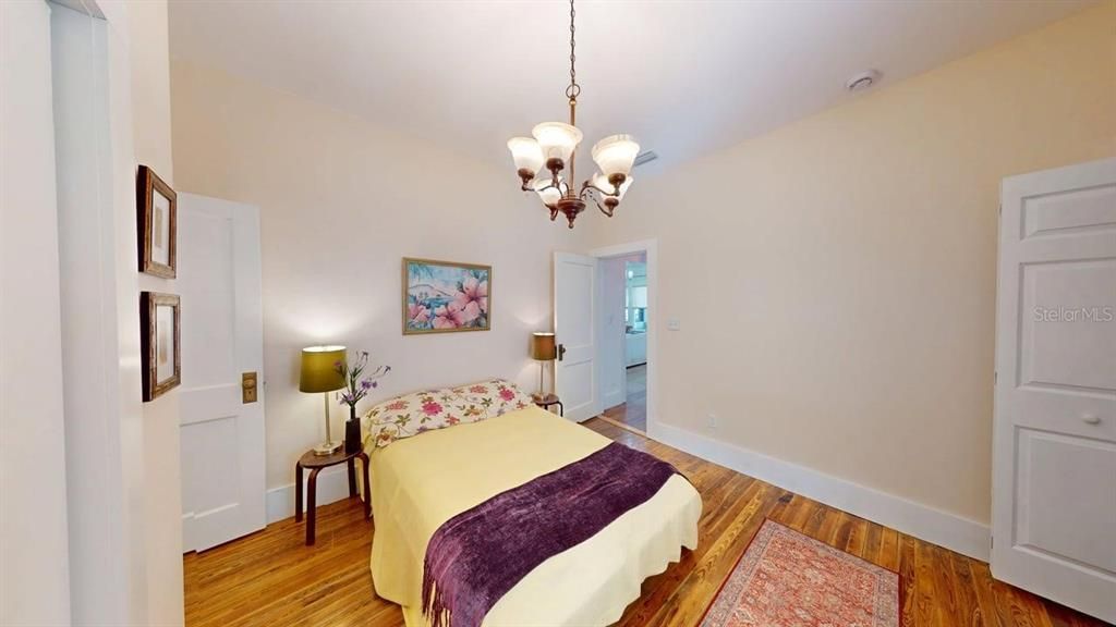 Active With Contract: $340,000 (2 beds, 2 baths, 1210 Square Feet)