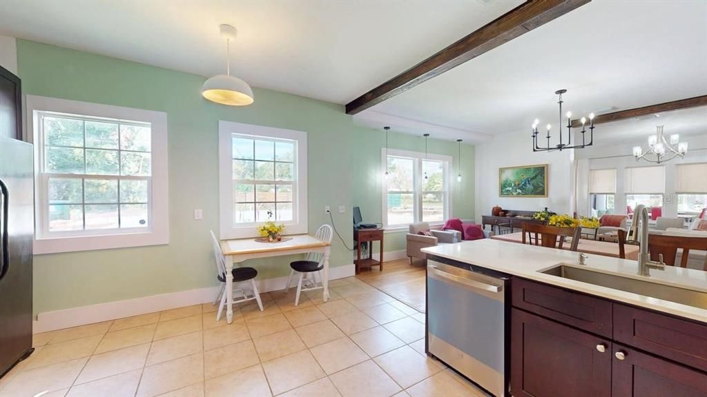 Active With Contract: $340,000 (2 beds, 2 baths, 1210 Square Feet)