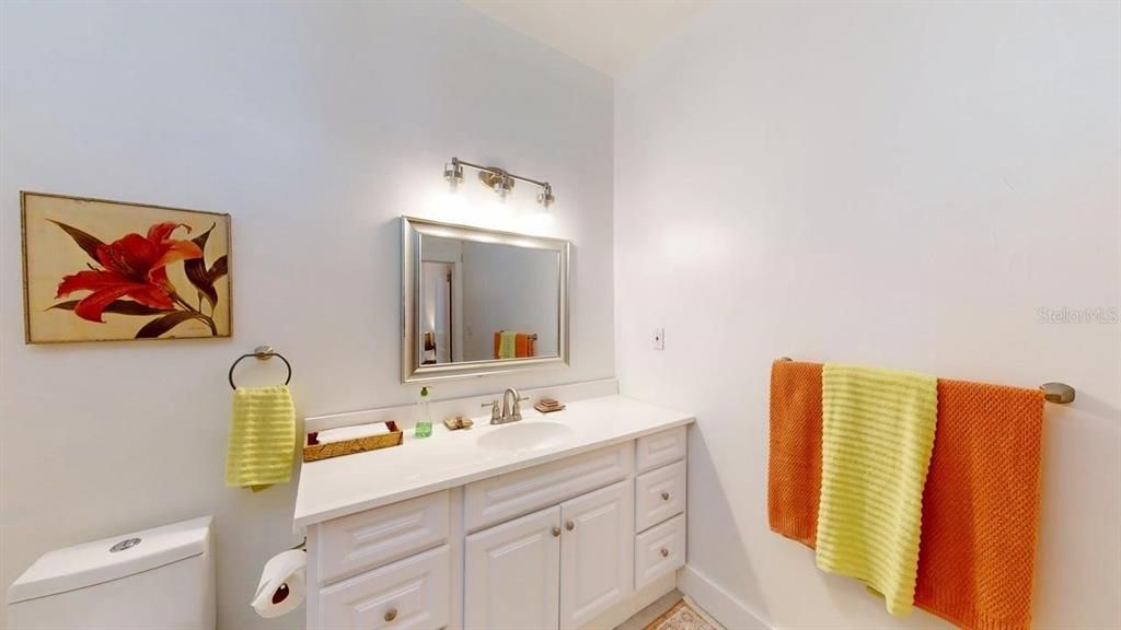 Active With Contract: $340,000 (2 beds, 2 baths, 1210 Square Feet)