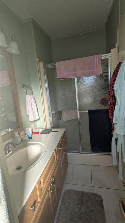 For Sale: $132,000 (2 beds, 2 baths, 896 Square Feet)