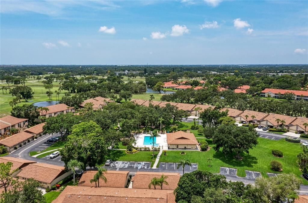 For Sale: $299,000 (2 beds, 2 baths, 1212 Square Feet)