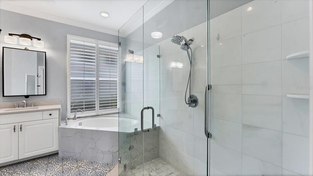 For Sale: $785,000 (3 beds, 2 baths, 2216 Square Feet)