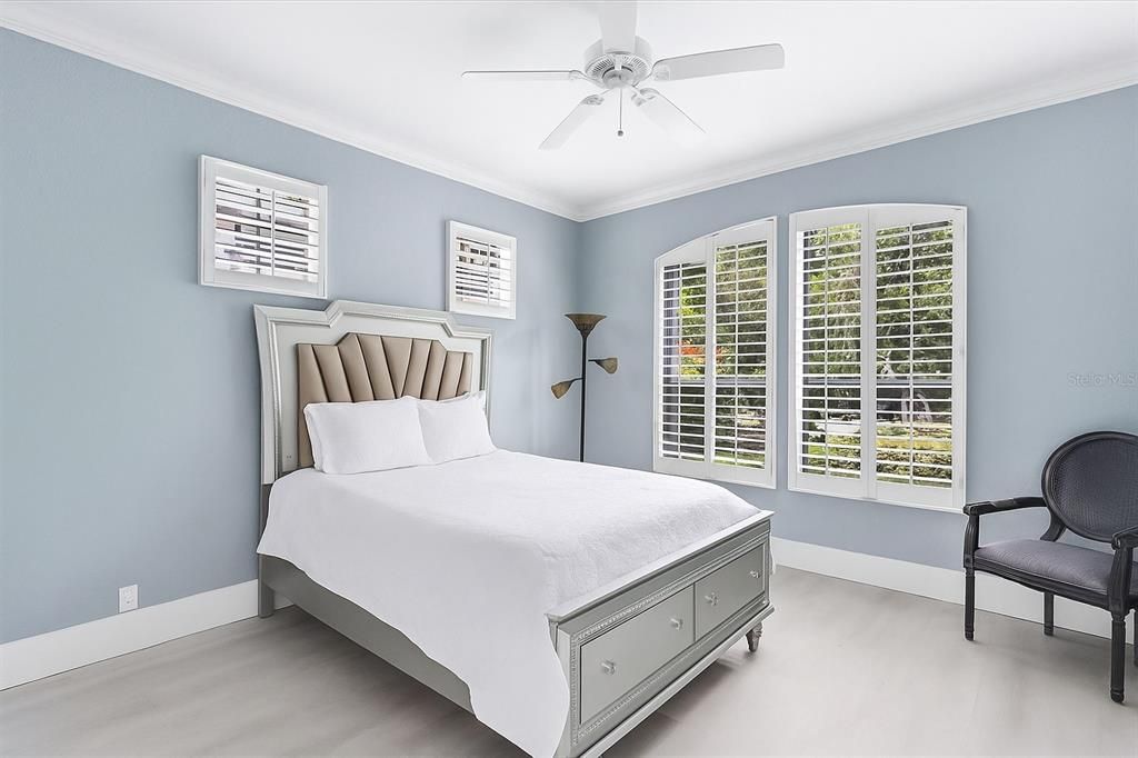 For Sale: $785,000 (3 beds, 2 baths, 2216 Square Feet)