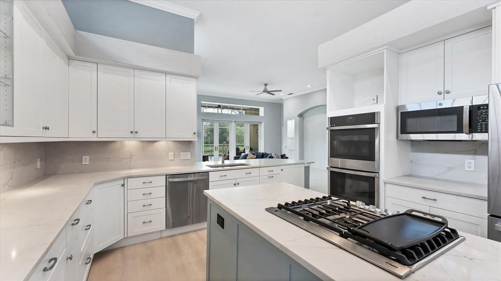 For Sale: $785,000 (3 beds, 2 baths, 2216 Square Feet)