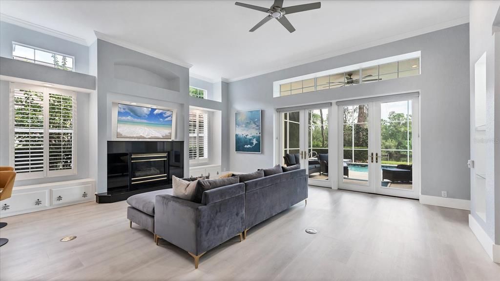 For Sale: $785,000 (3 beds, 2 baths, 2216 Square Feet)