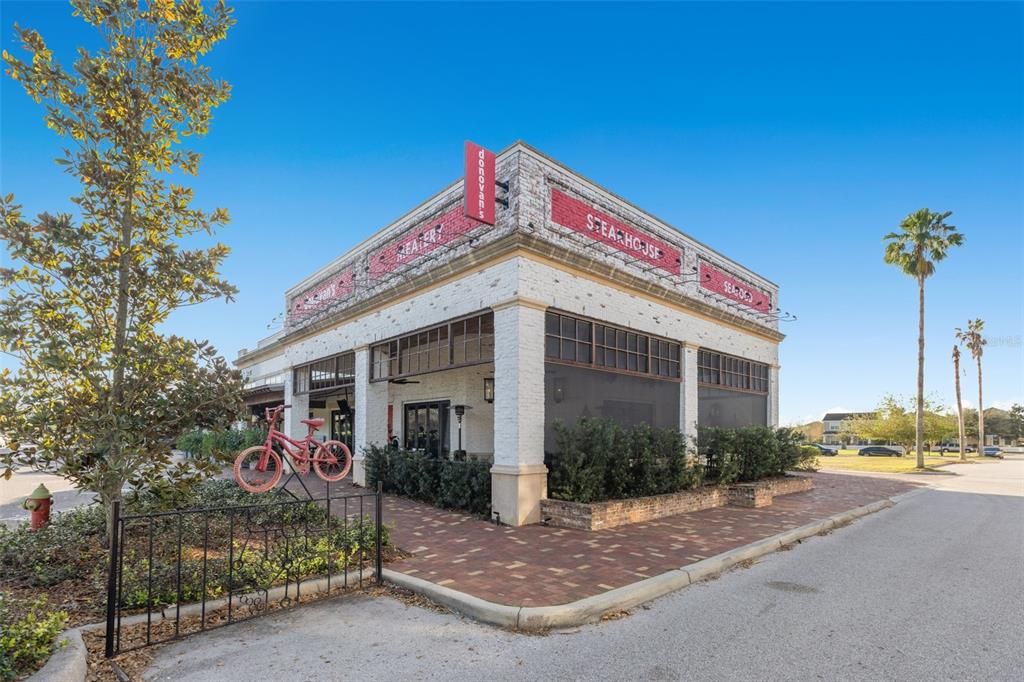 For Rent: $2,900 (3 beds, 2 baths, 1996 Square Feet)