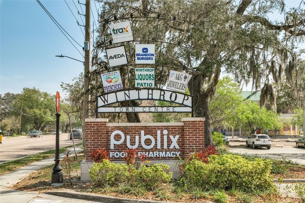 For Rent: $2,900 (3 beds, 2 baths, 1996 Square Feet)