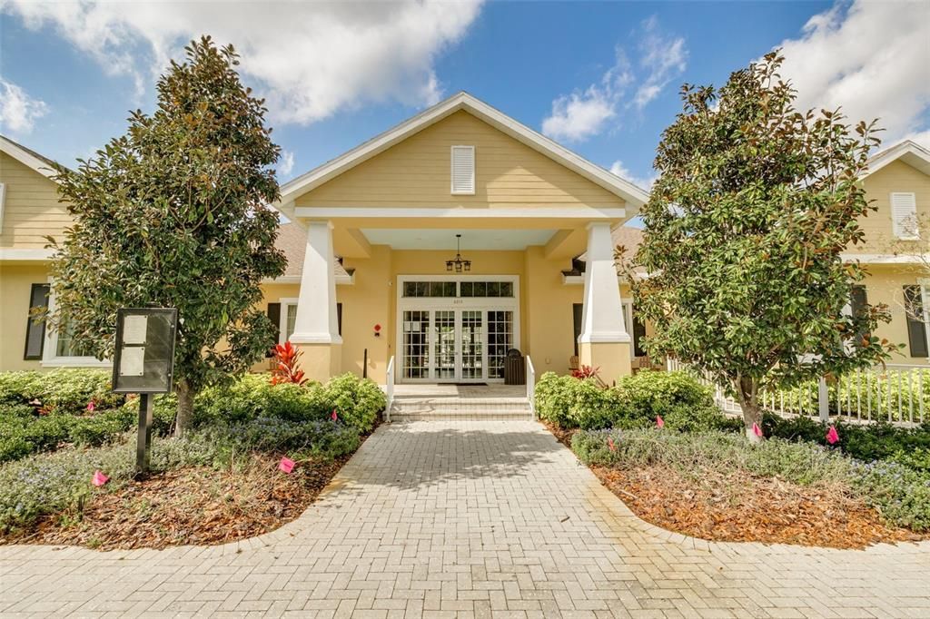 For Rent: $2,900 (3 beds, 2 baths, 1996 Square Feet)