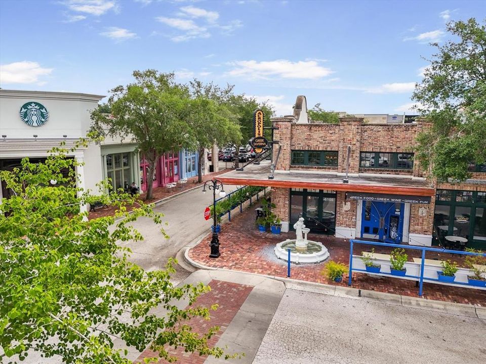 For Rent: $2,900 (3 beds, 2 baths, 1996 Square Feet)