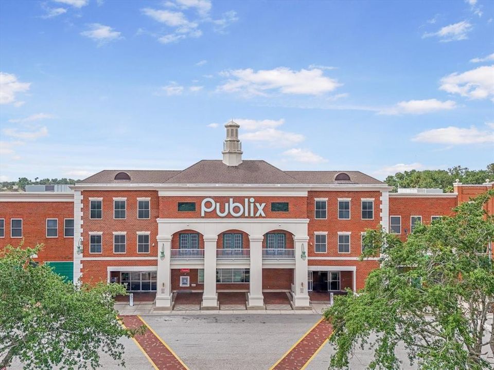 For Rent: $2,900 (3 beds, 2 baths, 1996 Square Feet)