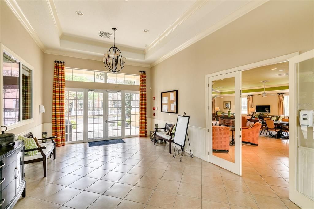 For Rent: $2,900 (3 beds, 2 baths, 1996 Square Feet)