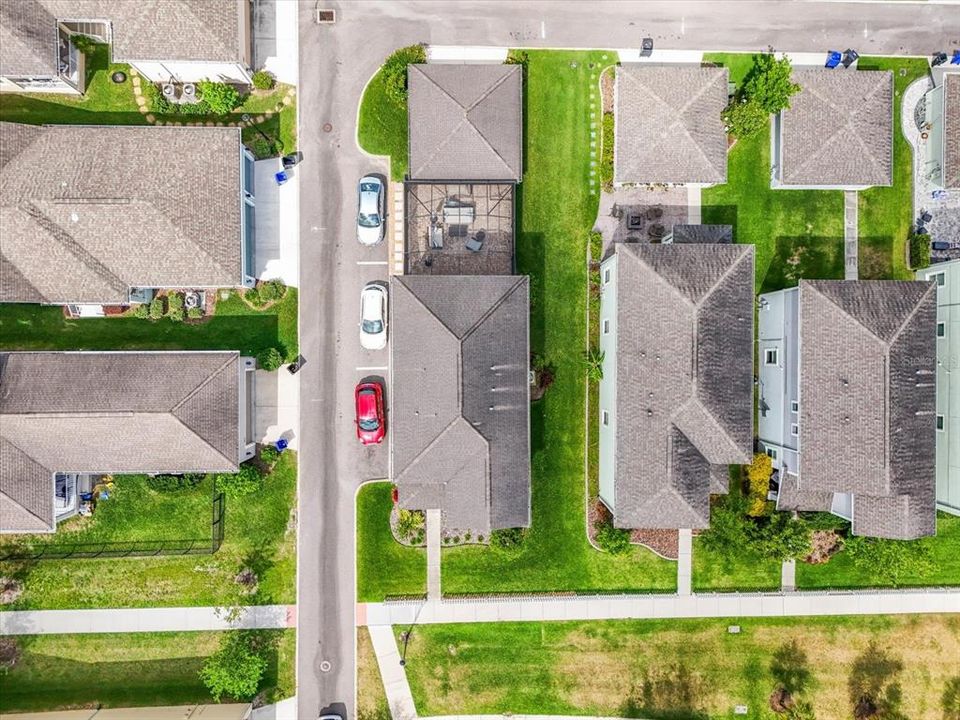 For Rent: $2,900 (3 beds, 2 baths, 1996 Square Feet)