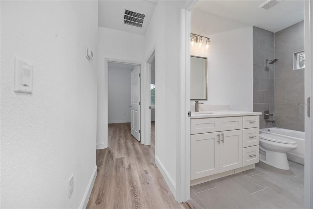 For Sale: $289,900 (4 beds, 2 baths, 1503 Square Feet)