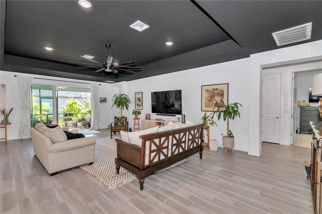 待售: $590,000 (4 贝兹, 3 浴室, 2692 平方英尺)