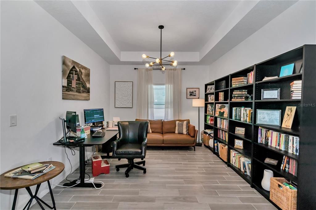 待售: $590,000 (4 贝兹, 3 浴室, 2692 平方英尺)