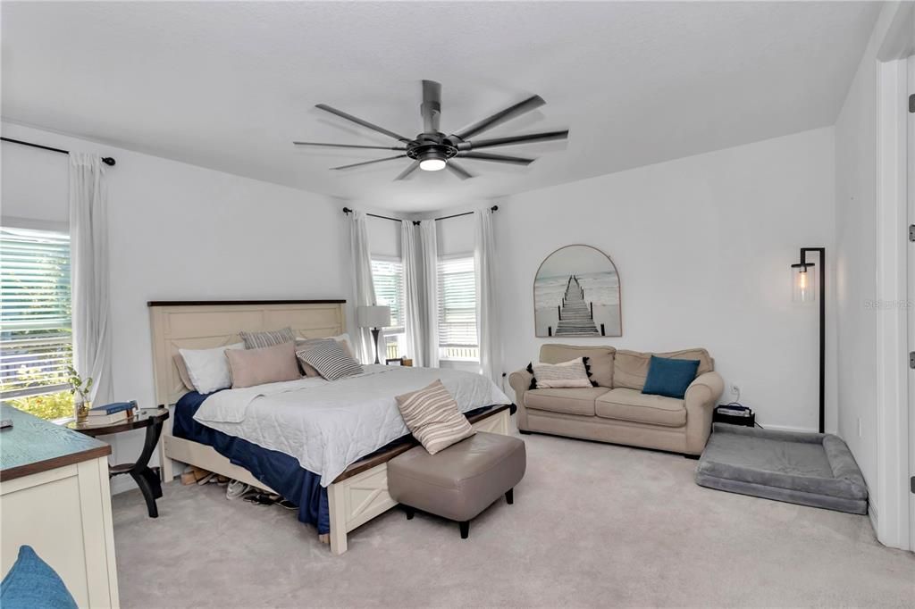 待售: $590,000 (4 贝兹, 3 浴室, 2692 平方英尺)