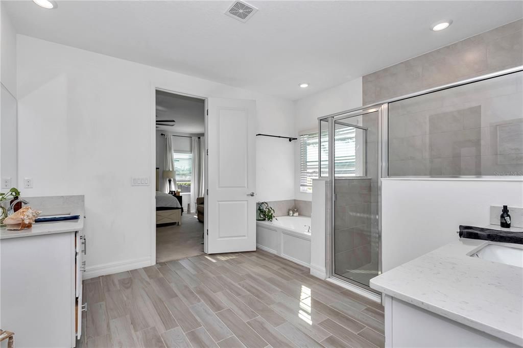 待售: $590,000 (4 贝兹, 3 浴室, 2692 平方英尺)