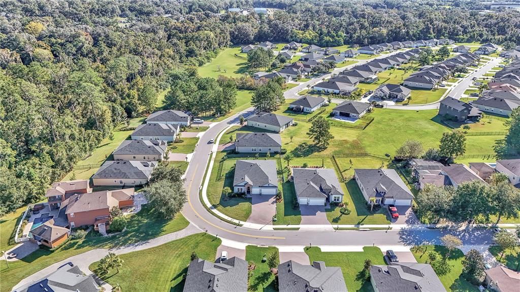 待售: $590,000 (4 贝兹, 3 浴室, 2692 平方英尺)