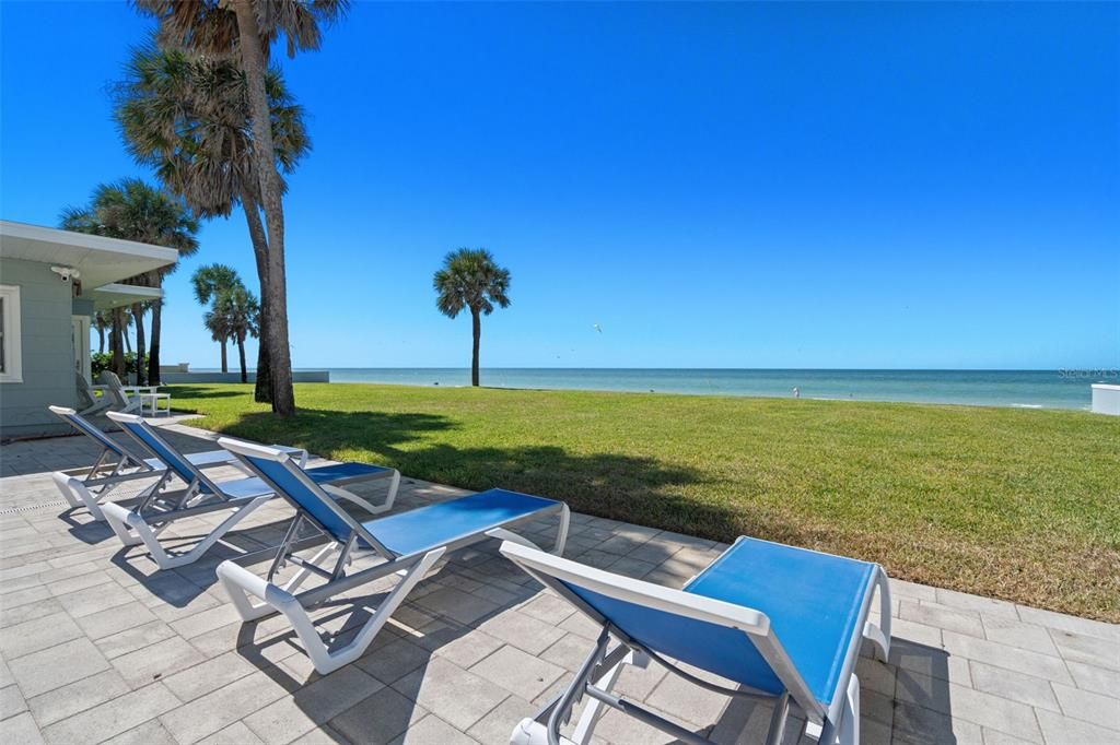 出租: $20,000 (5 贝兹, 5 浴室, 2774 平方英尺)