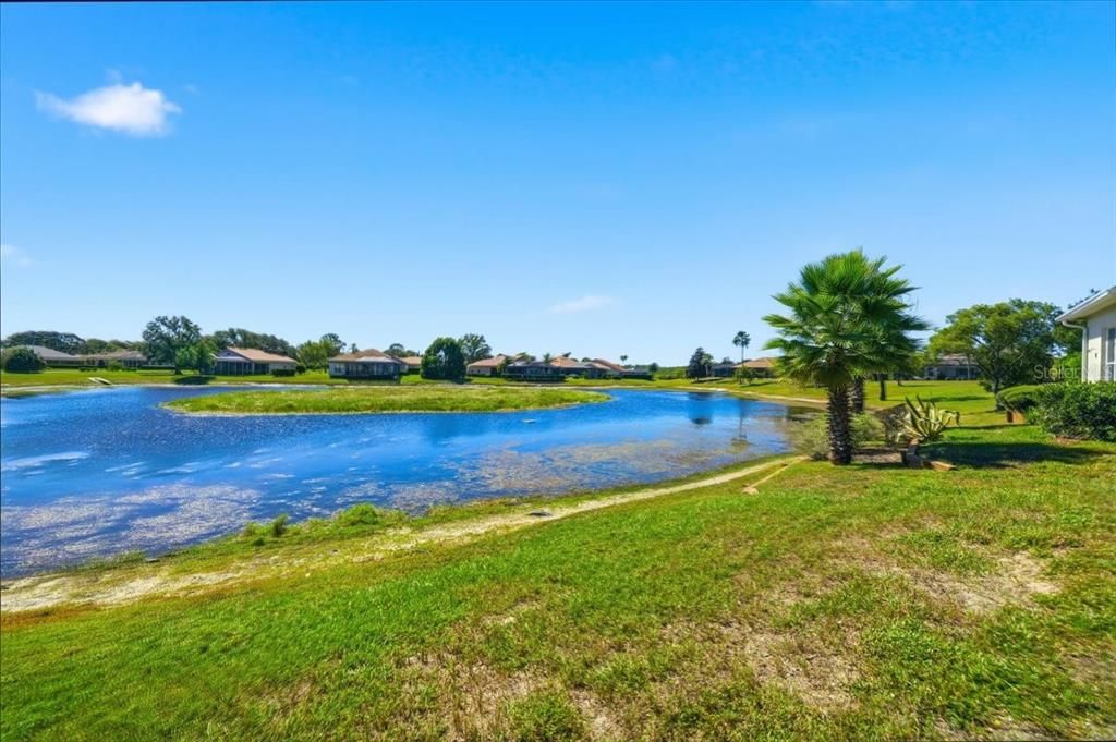 合同活跃: $515,000 (4 贝兹, 3 浴室, 2865 平方英尺)