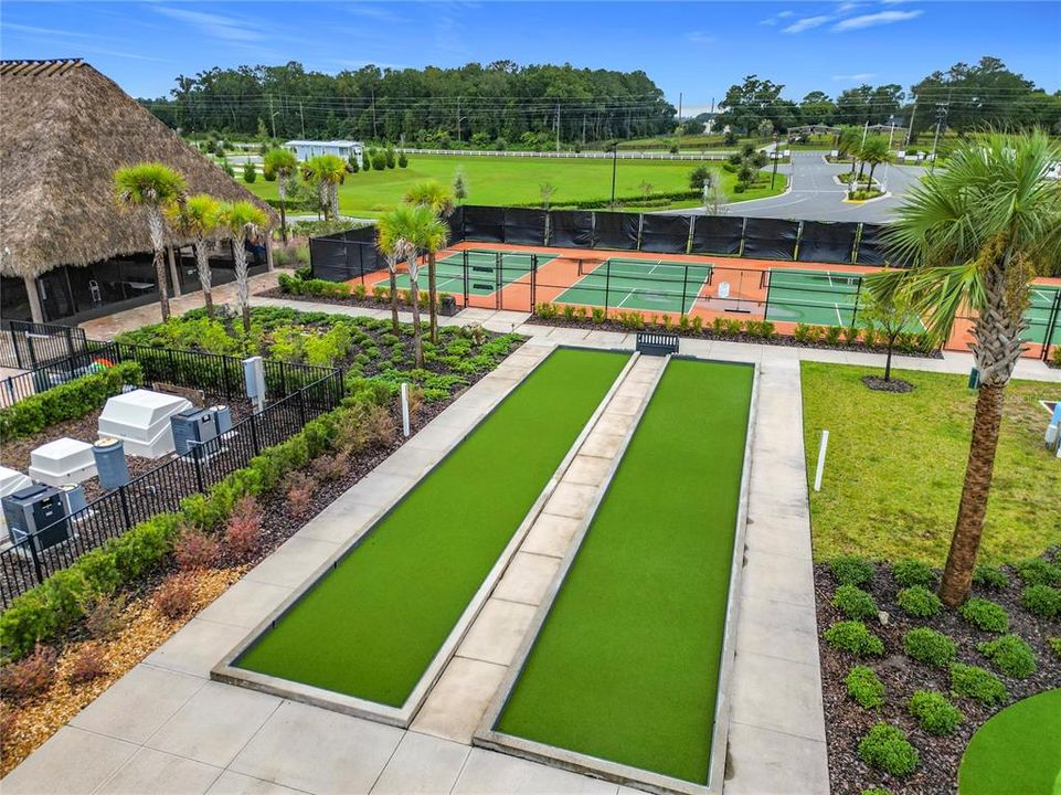 На продажу: $179,000 (0.07 acres)