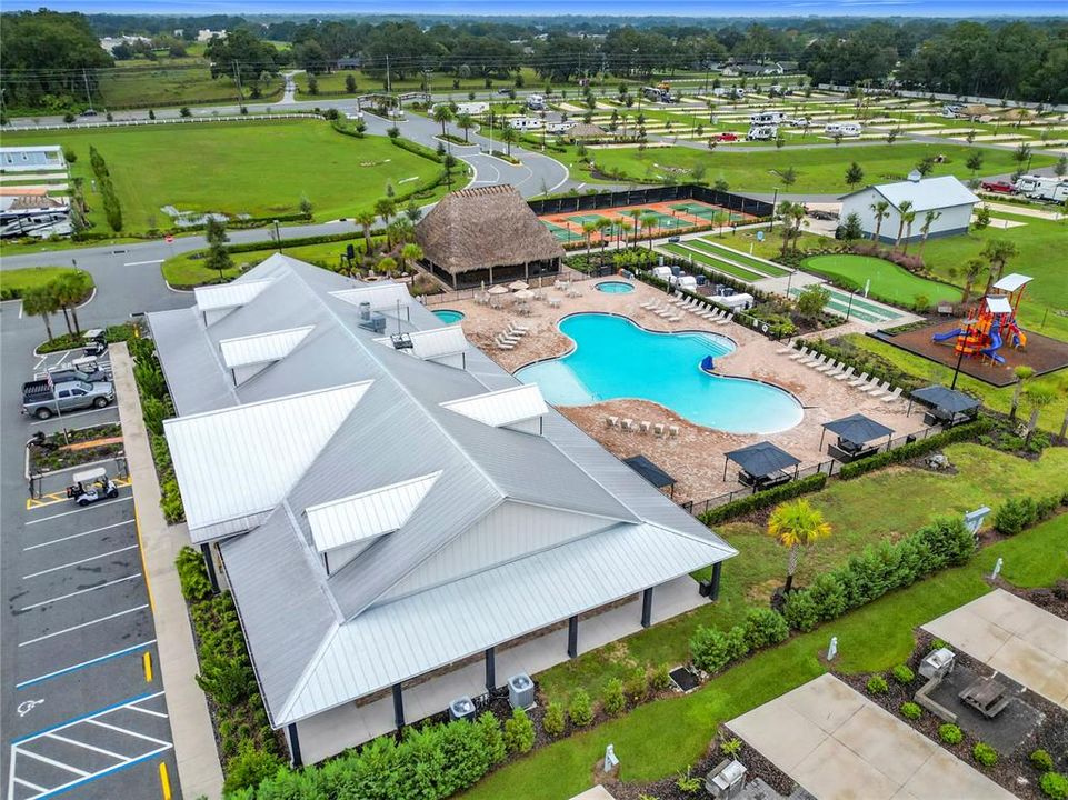 На продажу: $179,000 (0.07 acres)