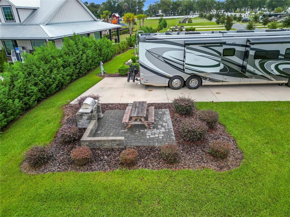 На продажу: $179,000 (0.07 acres)