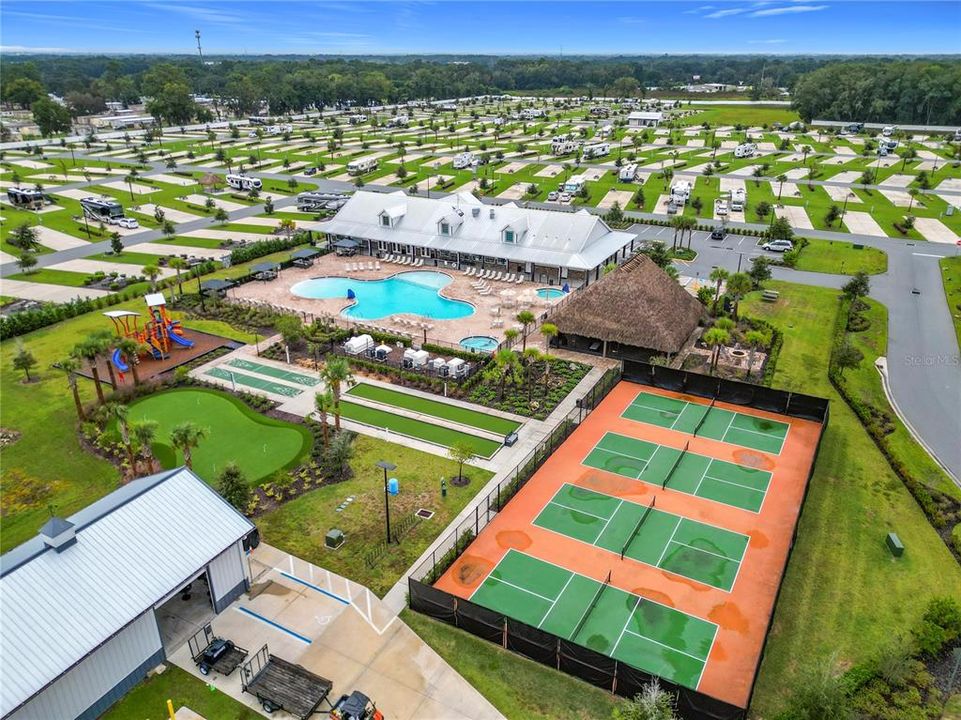 На продажу: $179,000 (0.07 acres)