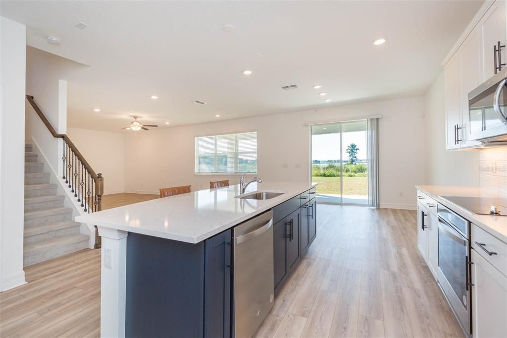 For Sale: $889,000 (4 beds, 3 baths, 3222 Square Feet)