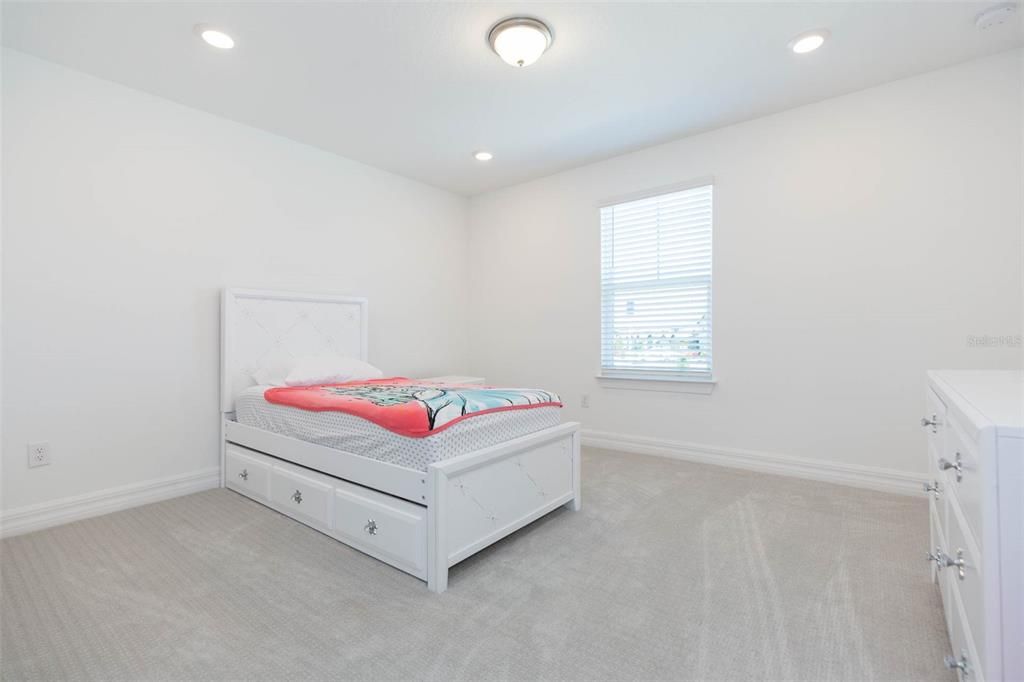 For Sale: $889,000 (4 beds, 3 baths, 3222 Square Feet)