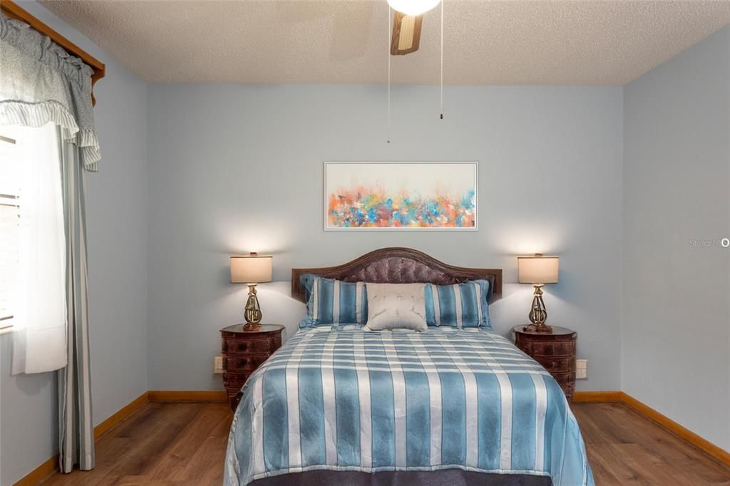 Active With Contract: $269,000 (3 beds, 2 baths, 2035 Square Feet)