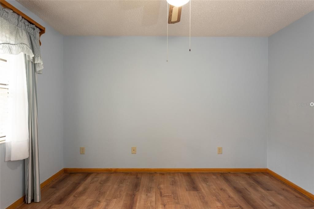 Active With Contract: $269,000 (3 beds, 2 baths, 2035 Square Feet)