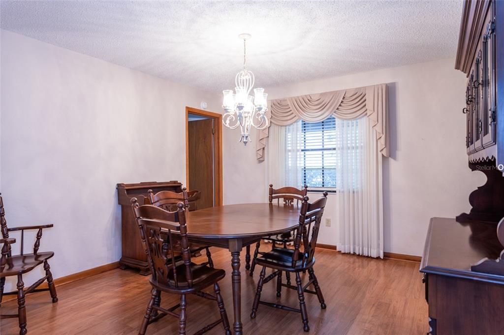 Active With Contract: $269,000 (3 beds, 2 baths, 2035 Square Feet)